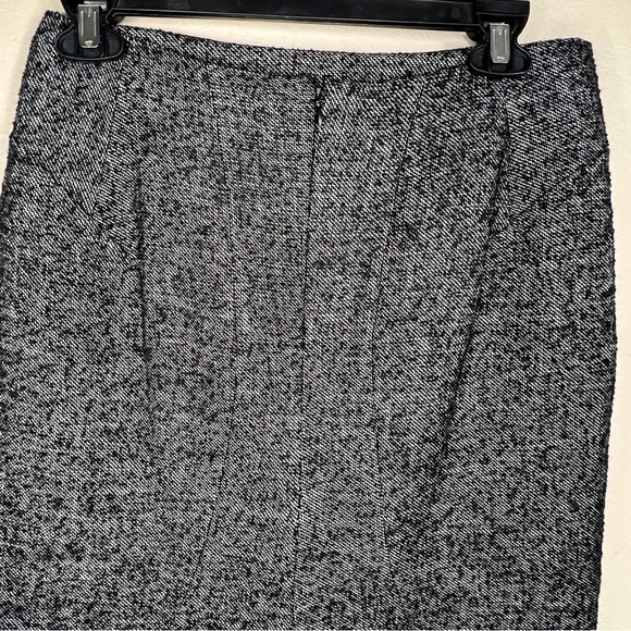 SIZE 6 PETITE ANN TAYLOR WOOL SKIRT BLACK GREY LINED ZIP CLOSURE CLASSIC - Picture 6 of 10